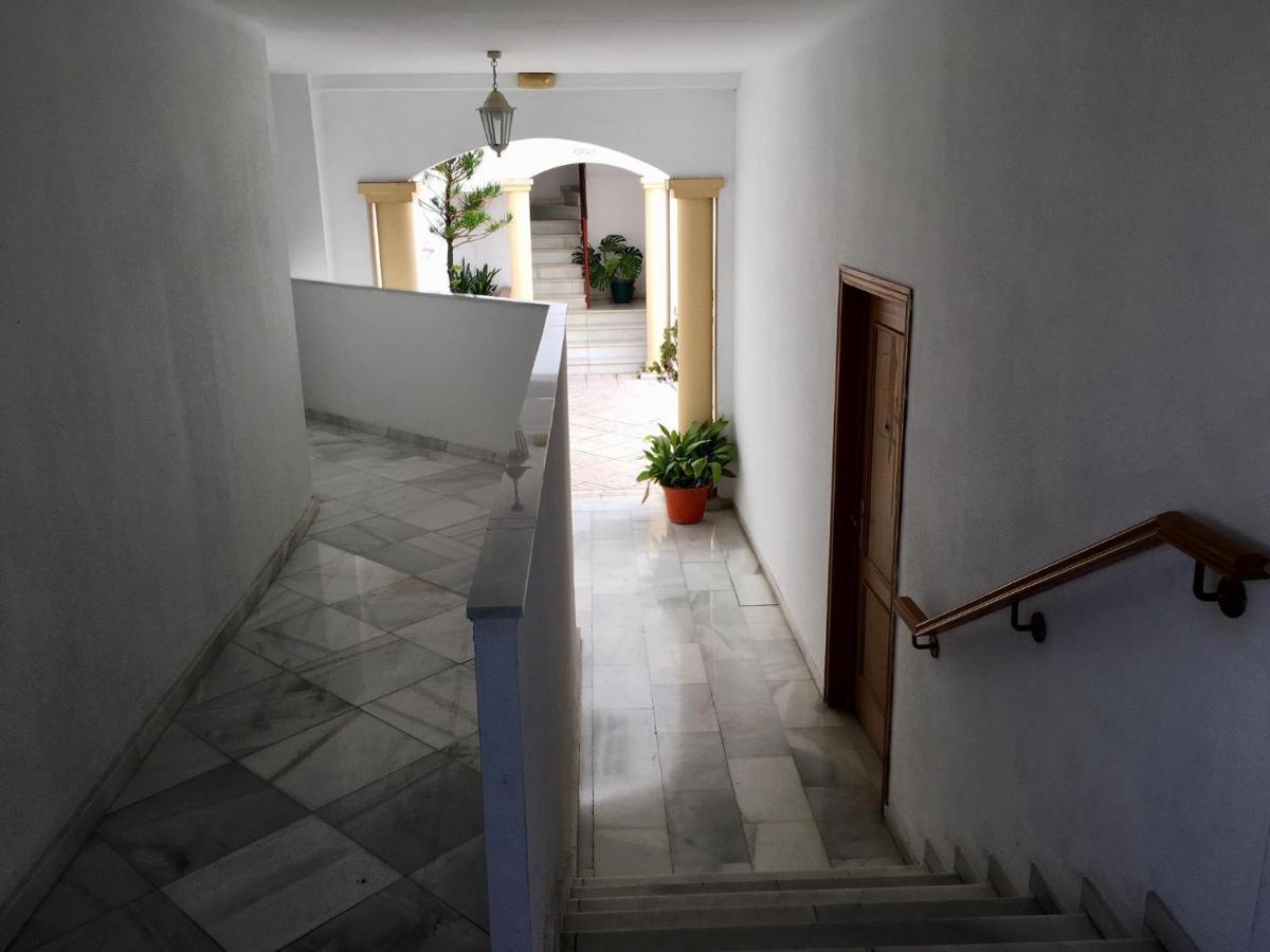 Apartamento La Estacion Χέρεζ Εξωτερικό φωτογραφία
